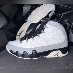 Jordan Retro 9 Barons